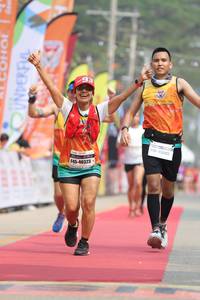 BIB: 35605, 40323, , 
                            <button type="button" onclick="openModal(8217019)" class="btn btn-primary btn-sm float-right btn-popup" data-toggle="modal" data-target=".modal-high-quality">
                        <i class="fas fa-shopping-cart"></i> Add to Cart
                    </button>
                                            <button type="button" onclick="isThisMe(8217019, true)" class="btn btn-success btn-sm float-right btn-popup btn-isme hidden" data-toggle="tooltip" data-placement="bottom" title="นี่คือรูปของคุณใช่ไหม คลิกที่นี่เพื่อเอาเข้าอัลบั้ม">
                        <i class="fas fa-plus"></i> Add to album
                    </button>
                    <button type="button" onclick="isThisMe(8217019, false)" class="btn btn-warning btn-sm float-right btn-popup btn-isnotme hidden">
                        <i class="fas fa-ban"></i> Remove from album
                    </button>